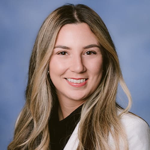 Dr. Maria Ortiz Fullana, South Florida Veterinarian and Ophthalmology Intern